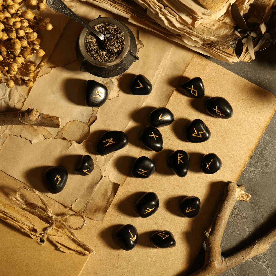 Set Oracle Runes - Rune Oracle Set - The Witch Store